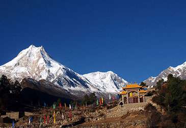 Manaslu Circuit Trek